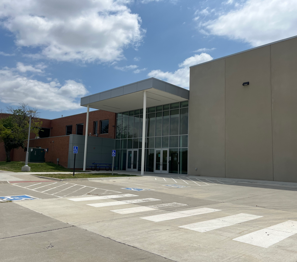 the back side of Westmont Elementary School on a sunny day